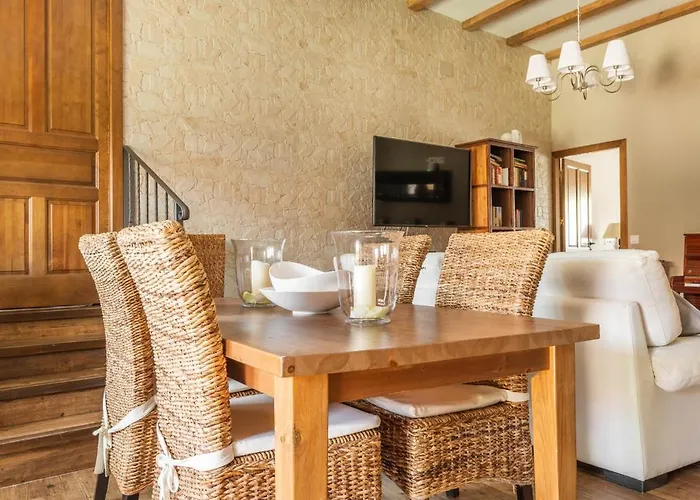 Сasa de vacaciones Herencia De Ganaderos Sierra De Gredos- ávila *